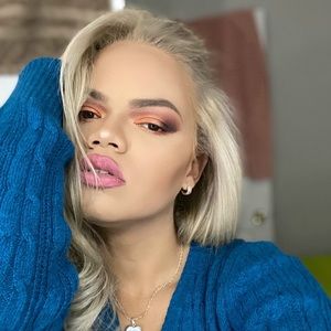 Meet your Posher, Solanyis